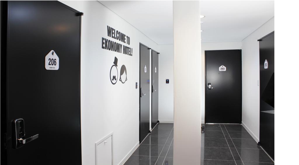 Ekonomy Hotel Dongdaemun Seoul Exterior photo